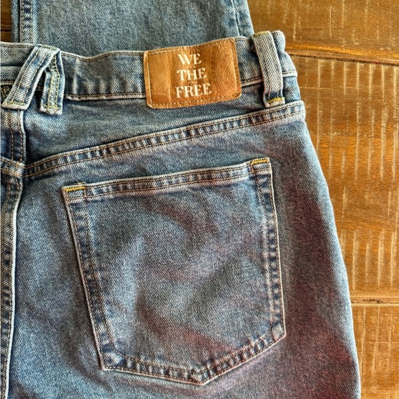 We The Free Straight Leg Hi Waist Jeans - Picture 4 of 8